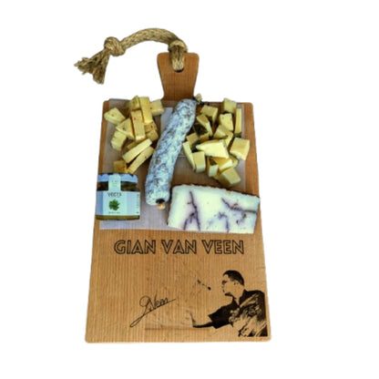 GVV serving board with food